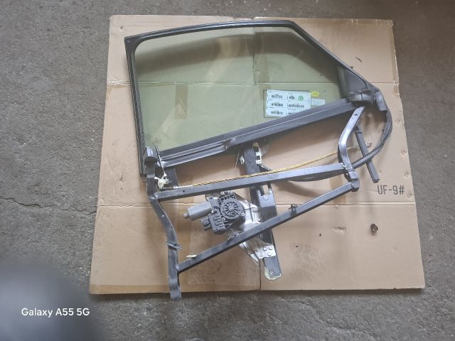 bontott AUDI A6 C5 Jobb hátsó Ablakemelő Szerkezet (Elektromos)
