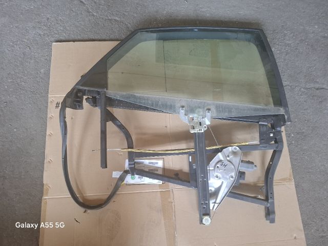 bontott AUDI A6 C5 Jobb hátsó Ablakemelő Szerkezet (Elektromos)