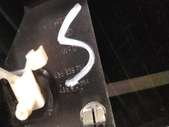 bontott AUDI A6 C5 Jobb hátsó Ablakemelő Szerkezet (Elektromos)