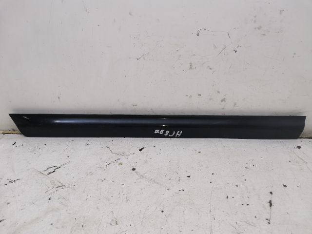 bontott AUDI A6 C5 Jobb hátsó Ajtó Díszléc