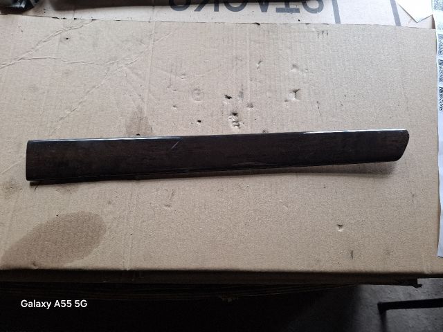 bontott AUDI A6 C5 Jobb hátsó Ajtó Kárpit Díszléc