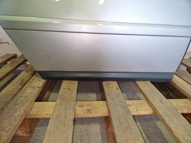 bontott AUDI A6 C5 Jobb hátsó Ajtó (Részeivel)