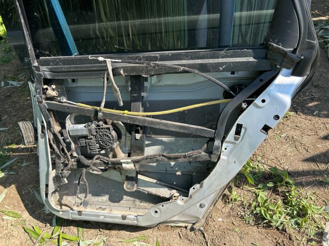 bontott AUDI A6 C5 Jobb hátsó Ajtó (Üres lemez)