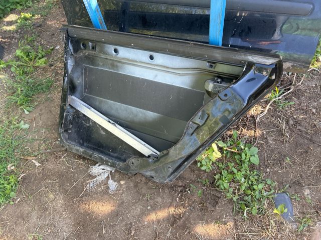 bontott AUDI A6 C5 Jobb hátsó Ajtó (Üres lemez)