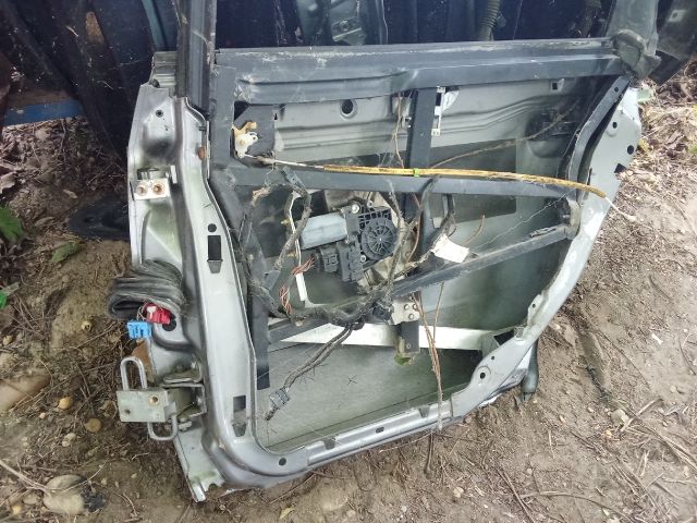 bontott AUDI A6 C5 Jobb hátsó Ajtó (Üres lemez)