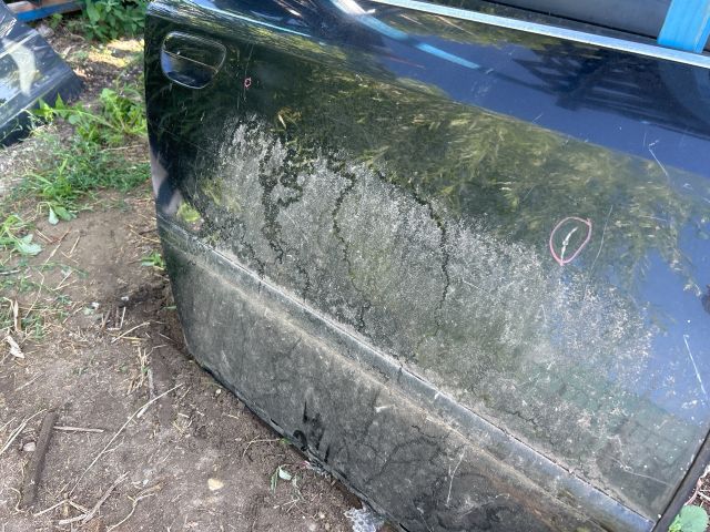 bontott AUDI A6 C5 Jobb hátsó Ajtó (Üres lemez)