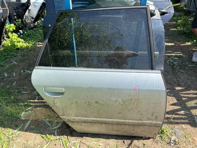 bontott AUDI A6 C5 Jobb hátsó Ajtó (Üres lemez)