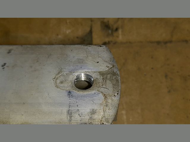 bontott AUDI A6 C5 Jobb hátsó Ajtómerevítő