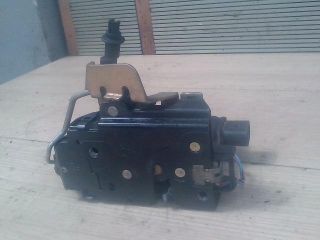 bontott AUDI A6 C5 Jobb hátsó Ajtózár