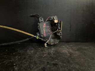 bontott AUDI A6 C5 Jobb hátsó Ajtózár