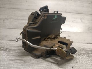 bontott AUDI A6 C5 Jobb hátsó Ajtózár