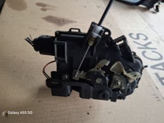 bontott AUDI A6 C5 Jobb hátsó Ajtózár