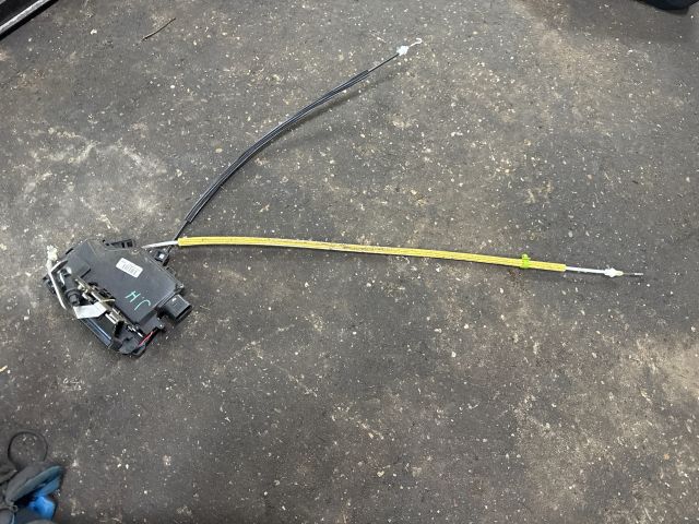 bontott AUDI A6 C5 Jobb hátsó Ajtózár