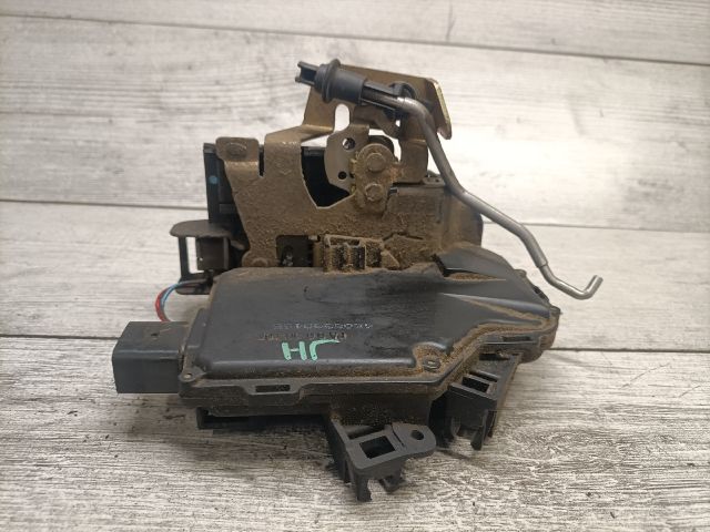 bontott AUDI A6 C5 Jobb hátsó Ajtózár