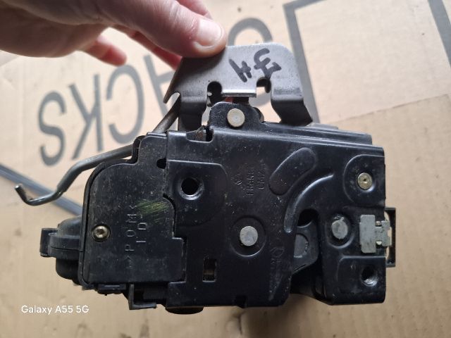 bontott AUDI A6 C5 Jobb hátsó Ajtózár