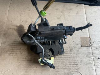 bontott AUDI A6 C5 Jobb hátsó Ajtózár