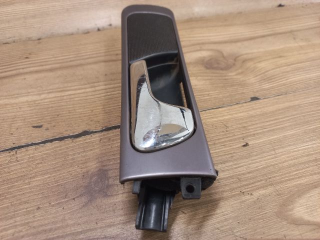 bontott AUDI A6 C5 Jobb hátsó Belső Kilincs