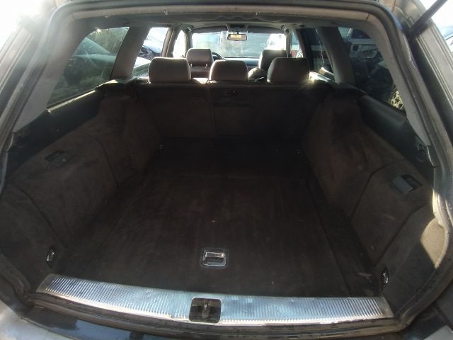 bontott AUDI A6 C5 Jobb hátsó Biztonsági Öv Csat