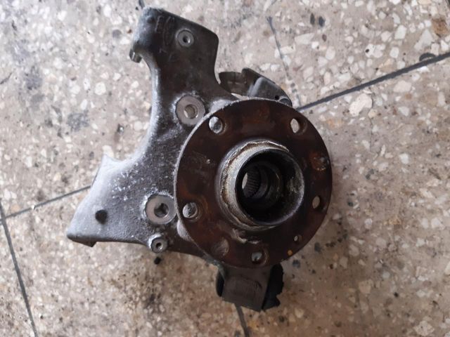 bontott AUDI A6 C5 Jobb hátsó Csonkállvány Kerékaggyal