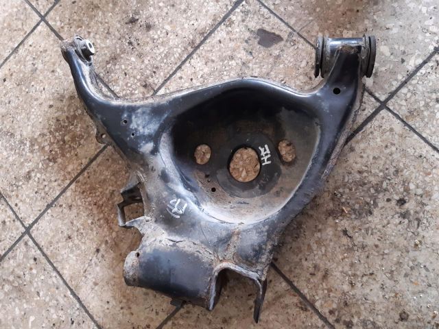 bontott AUDI A6 C5 Jobb hátsó Keresztlengőkar