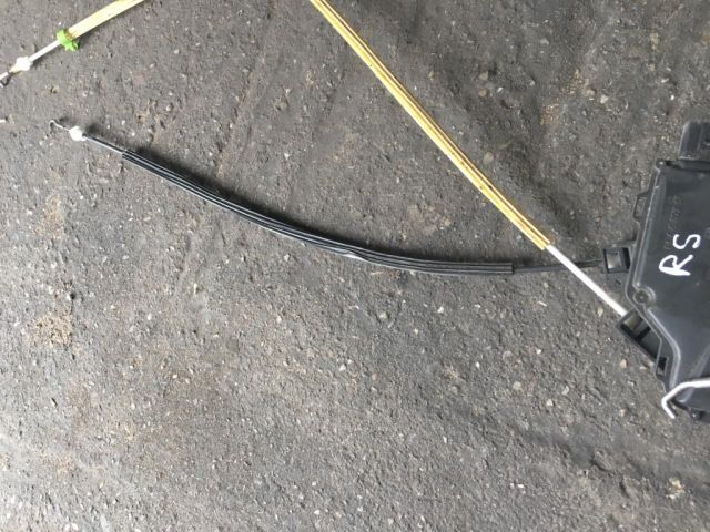 bontott AUDI A6 C5 Jobb hátsó Kilincs Bowden