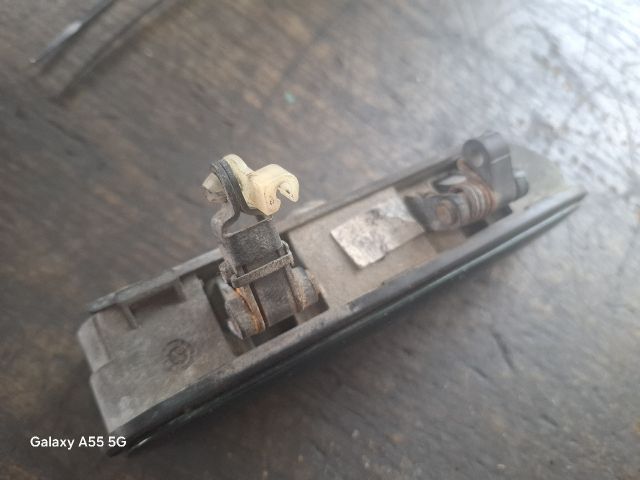 bontott AUDI A6 C5 Jobb hátsó Külső Kilincs