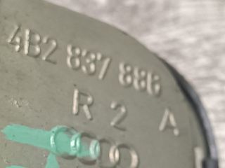 bontott AUDI A6 C5 Jobb hátsó Külső Kilincs