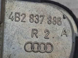 bontott AUDI A6 C5 Jobb hátsó Külső Kilincs