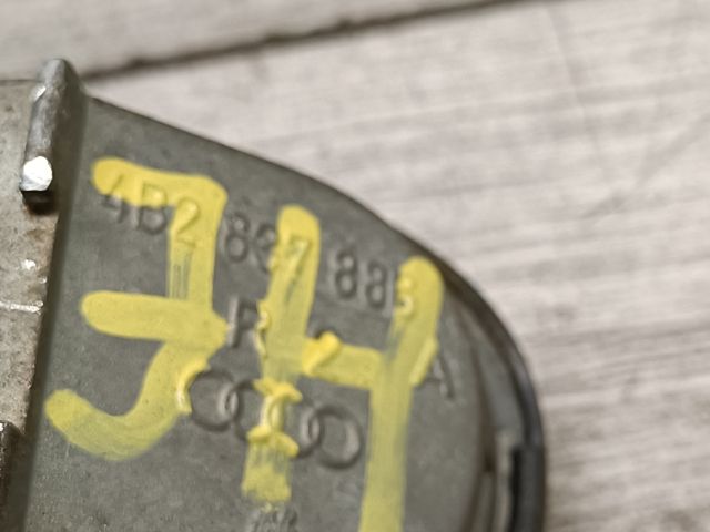 bontott AUDI A6 C5 Jobb hátsó Külső Kilincs