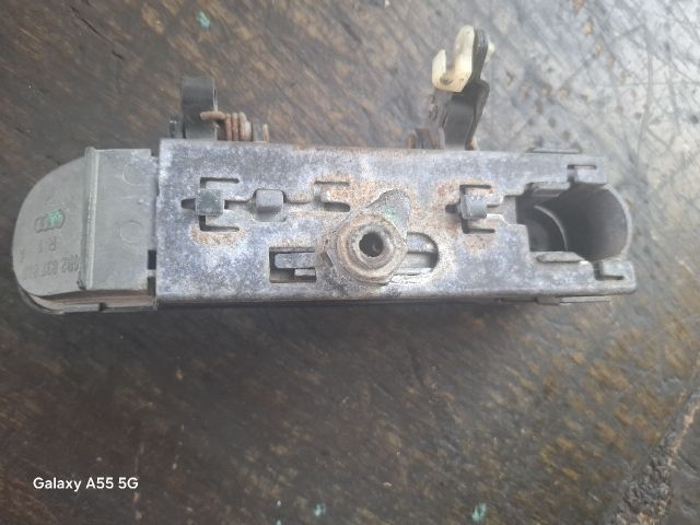 bontott AUDI A6 C5 Jobb hátsó Külső Kilincs