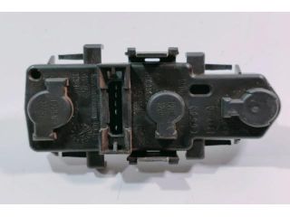 bontott AUDI A6 C5 Jobb Hátsó Lámpa Foglalat