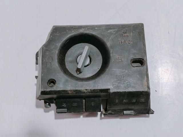 bontott AUDI A6 C5 Jobb Hátsó Lámpa Foglalat