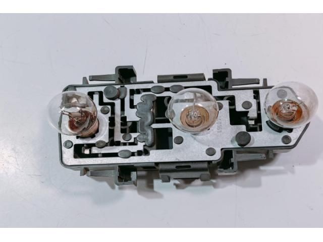 bontott AUDI A6 C5 Jobb Hátsó Lámpa Foglalat