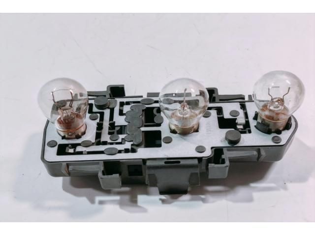 bontott AUDI A6 C5 Jobb Hátsó Lámpa Foglalat