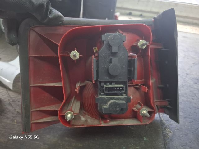 bontott AUDI A6 C5 Jobb Hátsó Lámpa