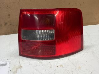 bontott AUDI A6 C5 Jobb Hátsó Lámpa