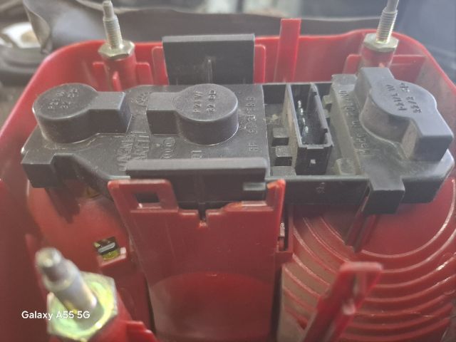 bontott AUDI A6 C5 Jobb Hátsó Lámpa