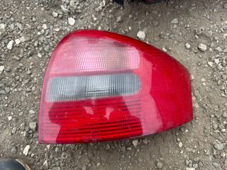 bontott AUDI A6 C5 Jobb Hátsó Lámpa