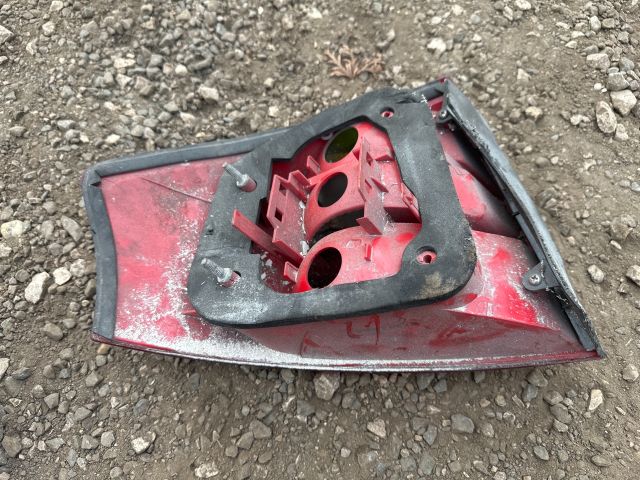 bontott AUDI A6 C5 Jobb Hátsó Lámpa