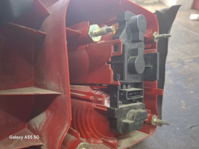 bontott AUDI A6 C5 Jobb Hátsó Lámpa