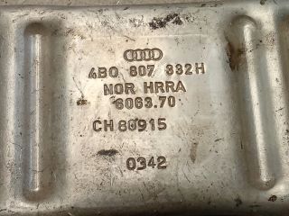 bontott AUDI A6 C5 Jobb hátsó Lökhárító Merevítő (Fém)