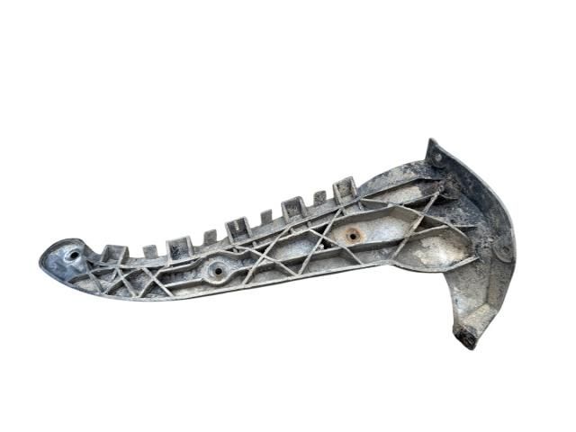 bontott AUDI A6 C5 Jobb hátsó Lökhárító Tartó (Műanyag)