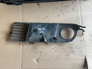 bontott AUDI A6 C5 Jobb Ködlámpa Rács