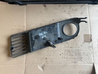 bontott AUDI A6 C5 Jobb Ködlámpa Rács