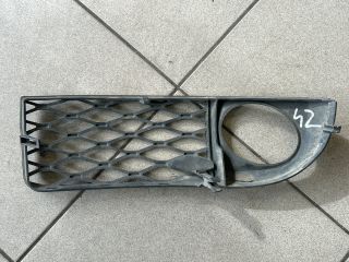 bontott AUDI A6 C5 Jobb Ködlámpa Rács