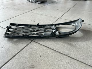 bontott AUDI A6 C5 Jobb Ködlámpa Rács