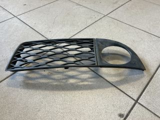 bontott AUDI A6 C5 Jobb Ködlámpa Rács