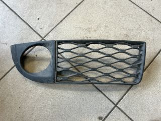 bontott AUDI A6 C5 Jobb Ködlámpa Rács