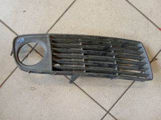 bontott AUDI A6 C5 Jobb Ködlámpa Rács
