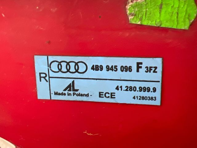 bontott AUDI A6 C5 Jobb Külső Hátsó Lámpa